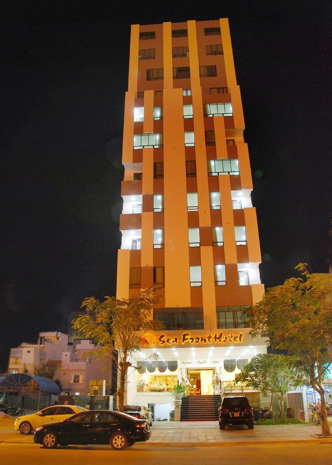 Sea Front Hotel Da Nang Bagian luar foto