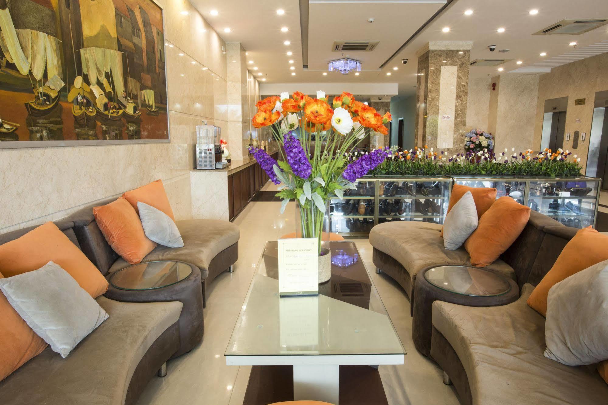 Sea Front Hotel Da Nang Bagian luar foto
