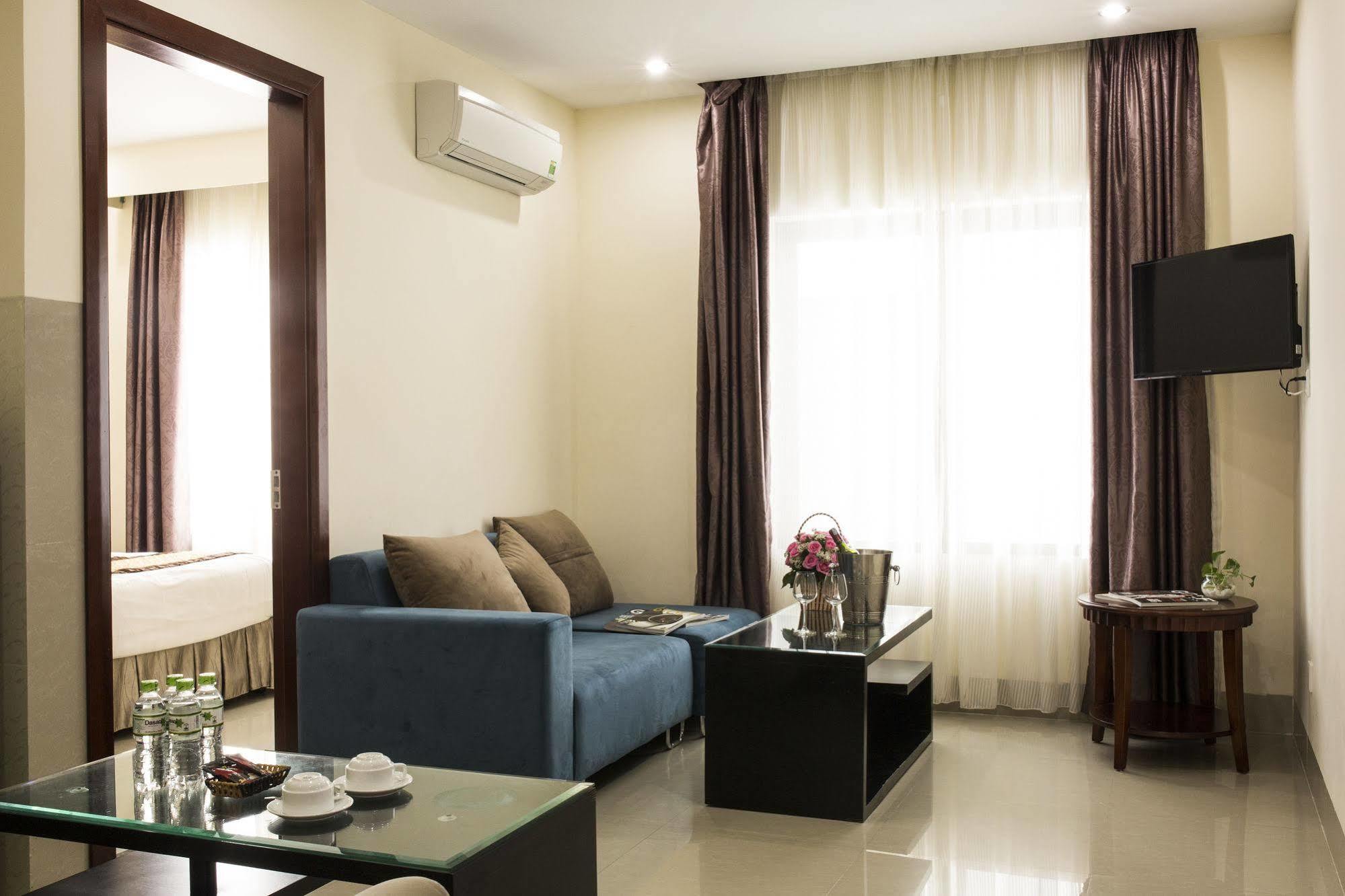 Sea Front Hotel Da Nang Bagian luar foto